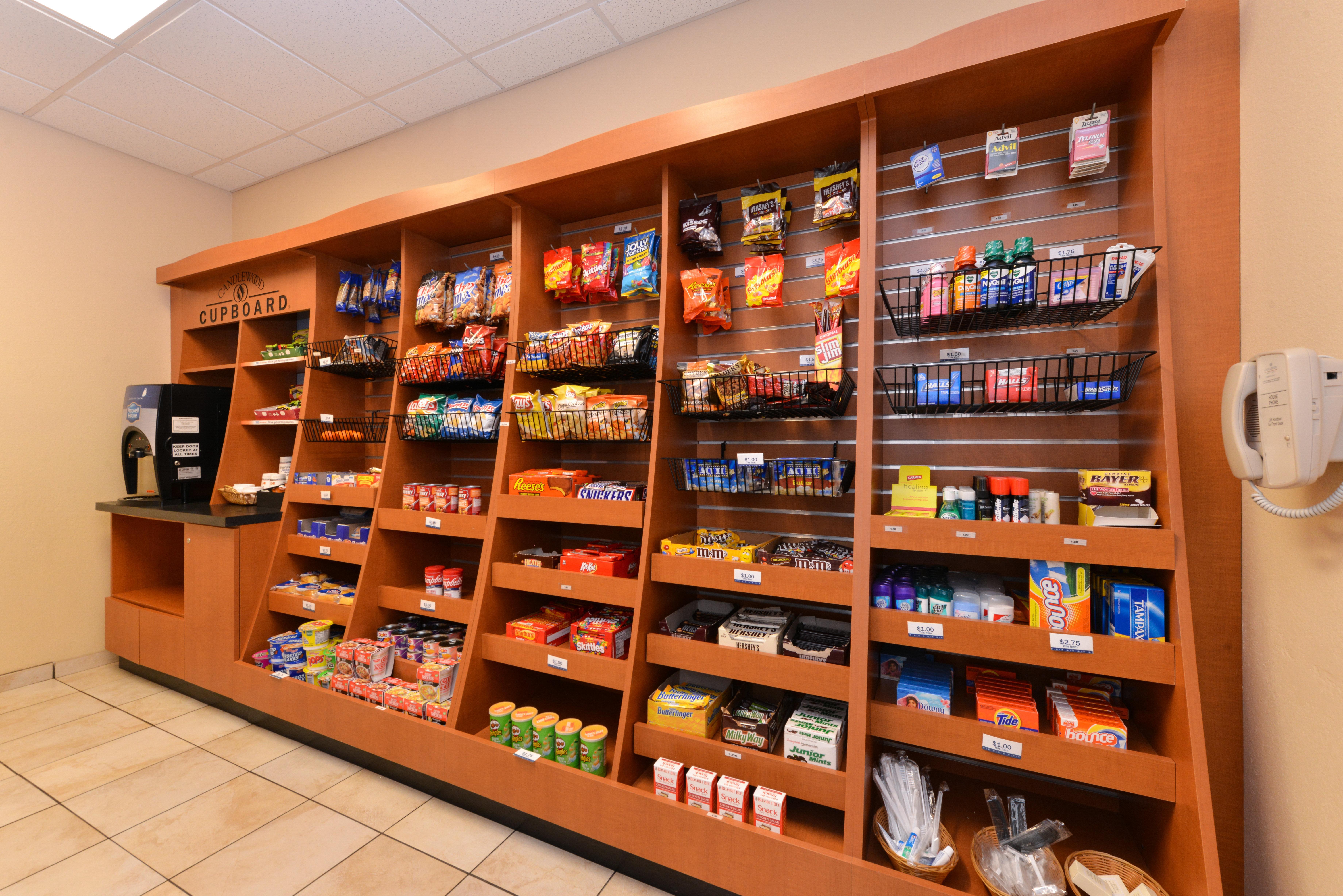 Candlewood Suites Terre Haute By Ihg Bagian luar foto